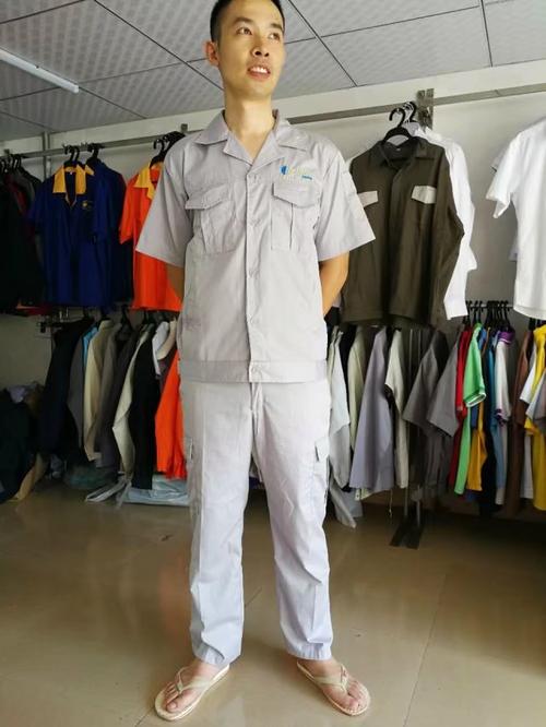 白石厂服工衣订做一站式服务 从工厂车间到办公室职员的专业着装解决方案